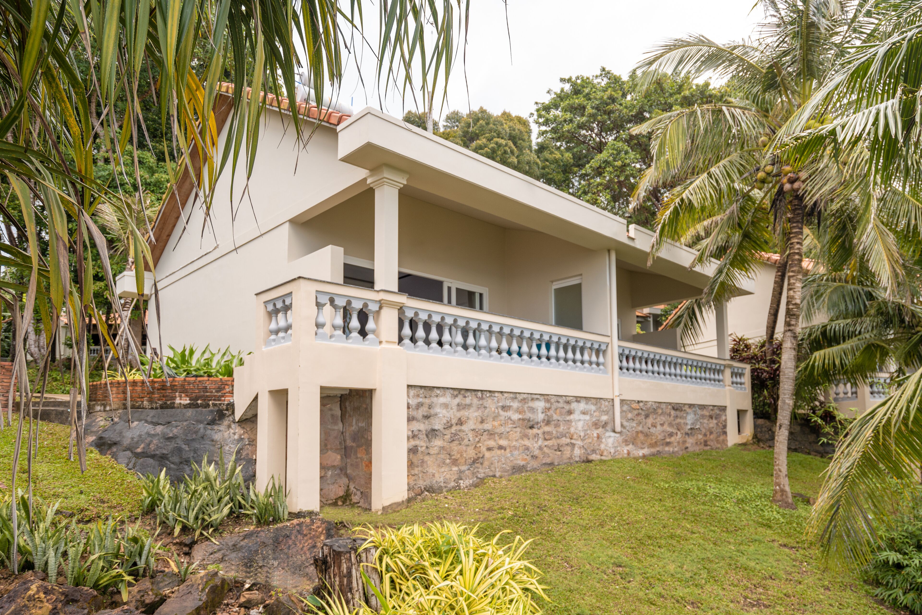 executive villa, oceanfront | 1 bedroom, premium bedding, minibar, in-room safe