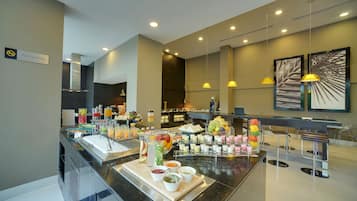 Daily buffet breakfast (INR 250 per person)