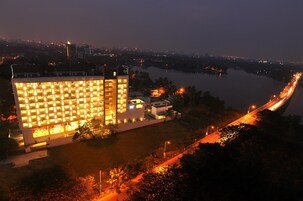 Aparcamiento sin asistencia gratuito