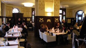 Unclassified image, 3 of 15, button - da Marcello Restaurant & Pension (Markkleeberg)