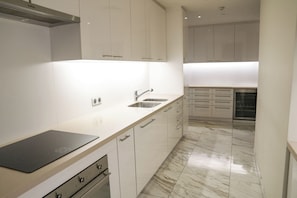 Presidential Suite | Private kitchen | Espresso maker, coffee/tea maker, electric kettle