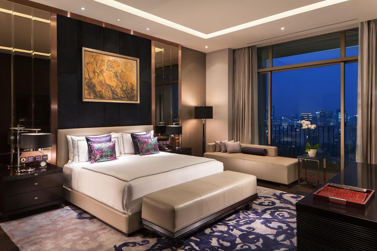 Presidential Suite | Premium bedding, minibar, in-room safe, desk