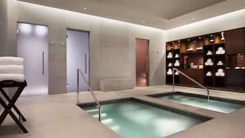 Espace de soins pour les couples, sauna, bain Ă remous, hammam