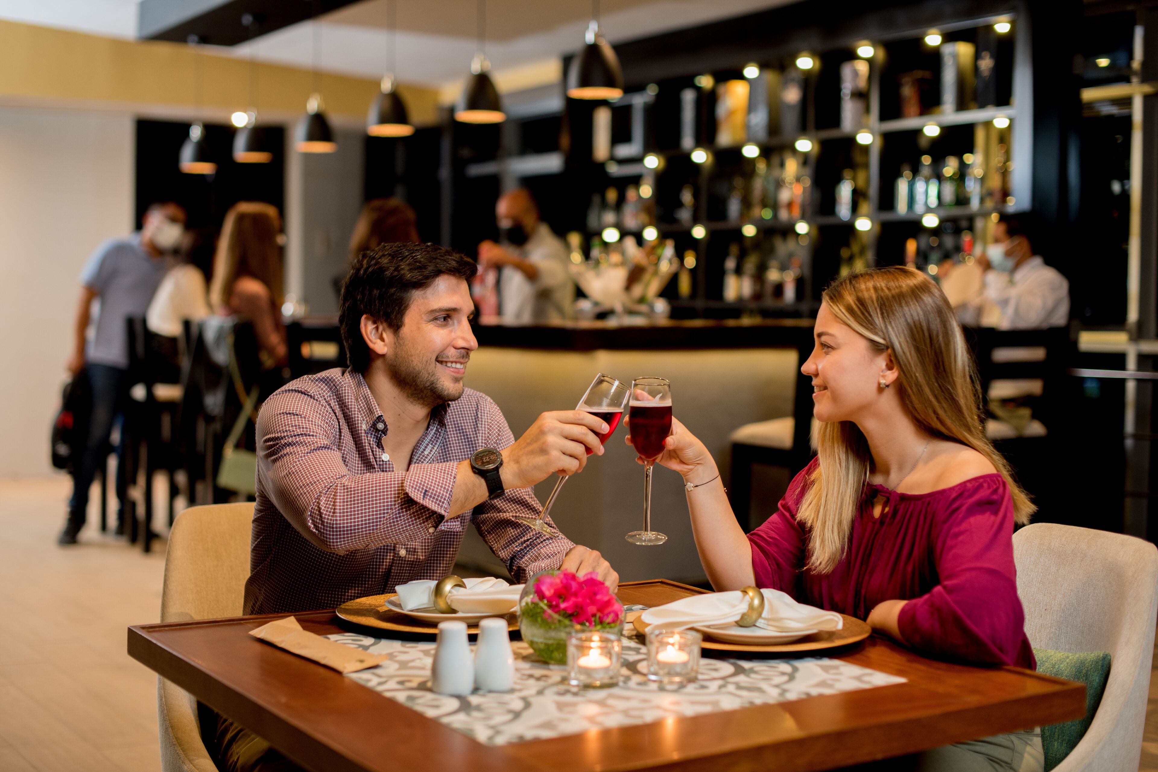 Breakfast, lunch, dinner served; international cuisine 