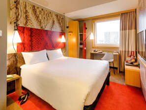Double Room, 1 Double Bed (New Sleep Easy Concept) | Premium bedding, pillowtop beds, desk, blackout drapes - Ibis Muenchen City Arnulfpark (Munich)