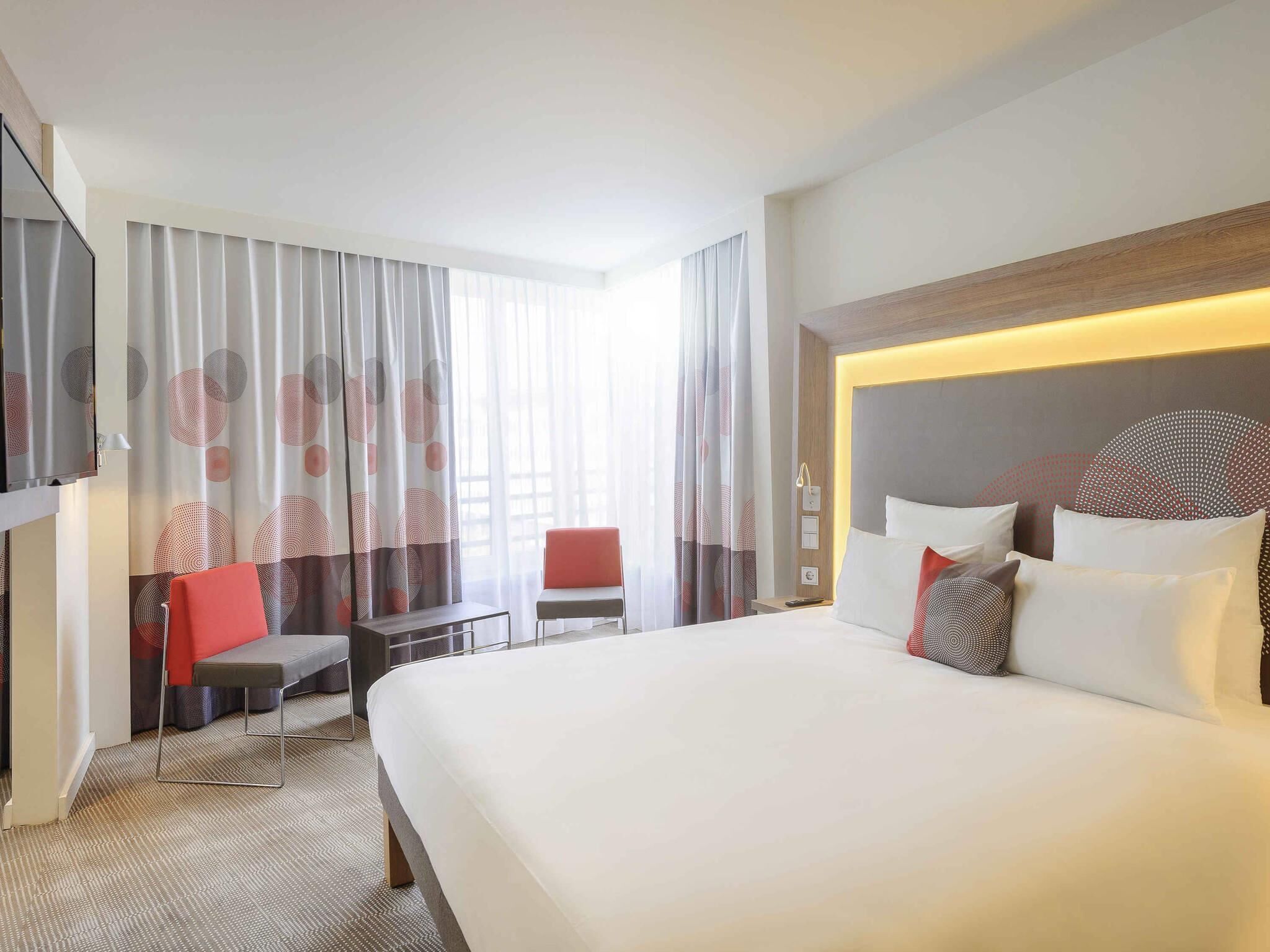 Superior Suite, 1 Double Bed with Sofa bed | Premium bedding, pillow-top beds, in-room safe, desk