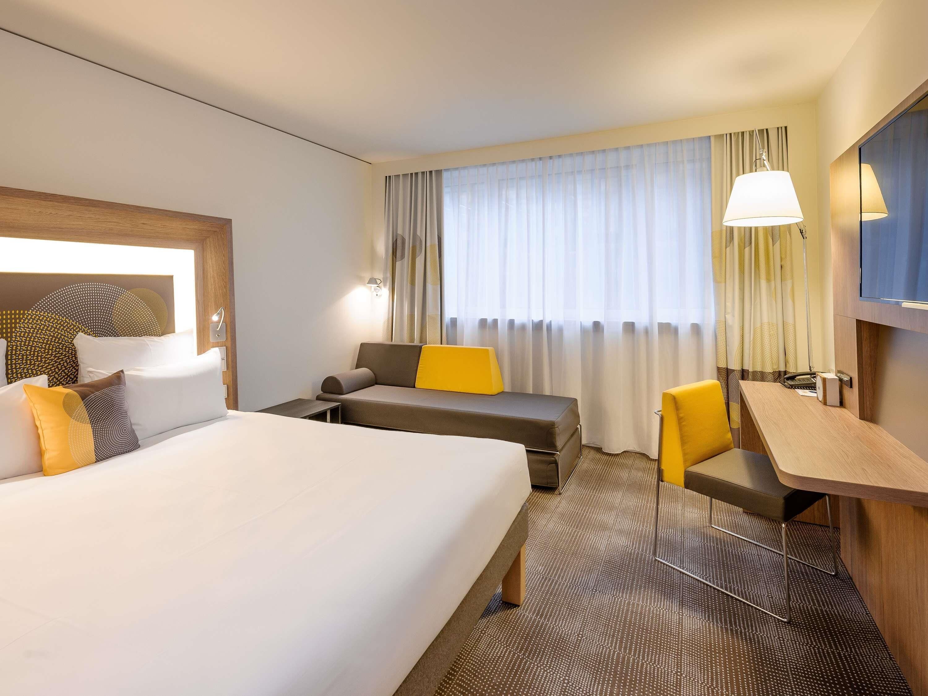 Hochwertige Bettwaren, Pillowtop-Betten, Zimmersafe, Schreibtisch