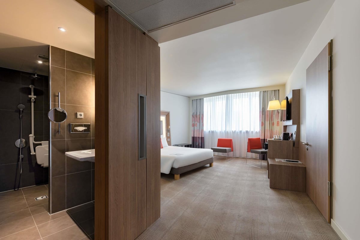 Superior Double Room, 1 Double Bed | Premium bedding, pillow-top beds, in-room safe, desk