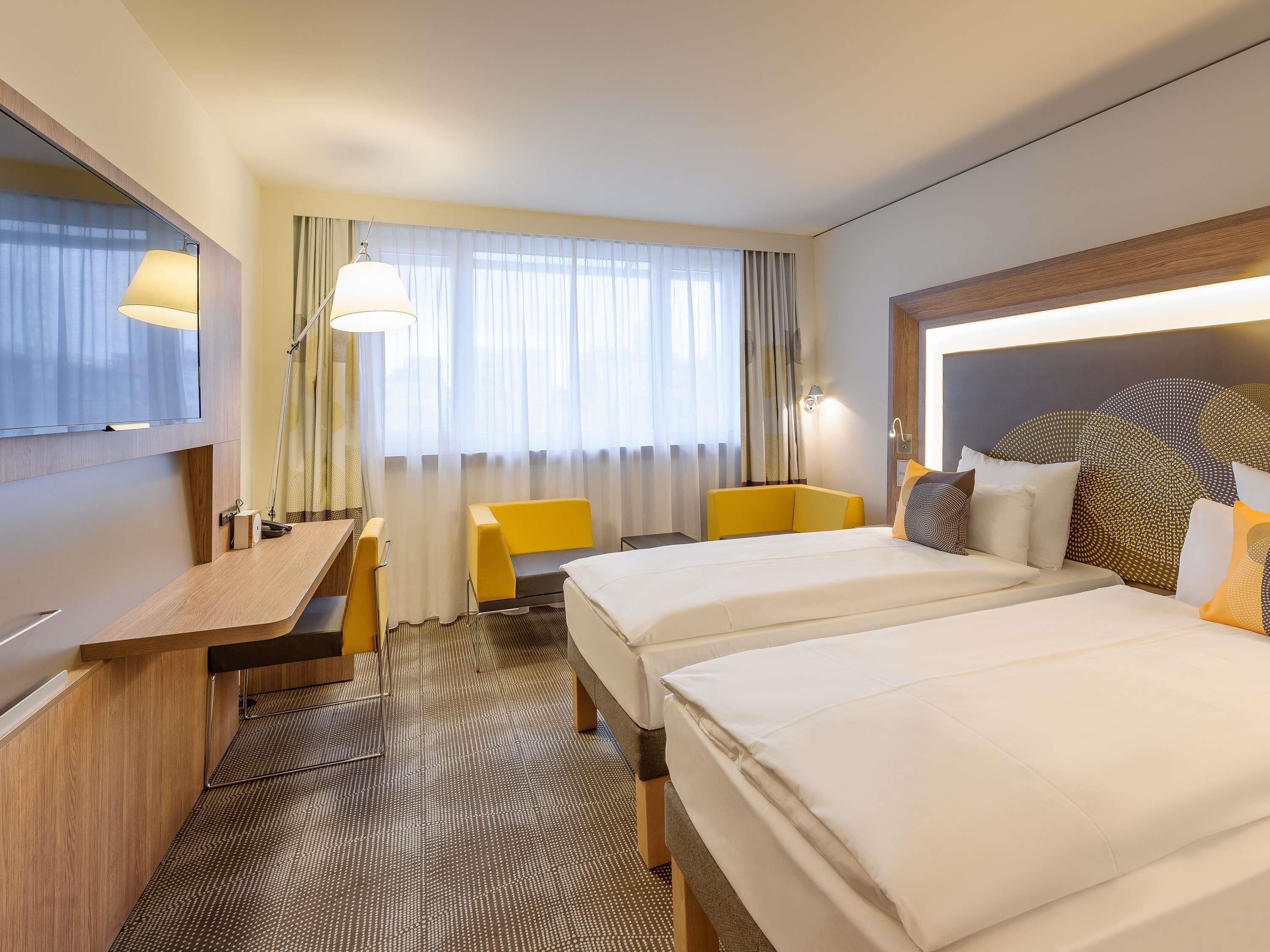 Standard Twin Room, 2 Katil Bujang (Single) | Peralatan tempat tidur premium, tilam berlapik, peti besi dalam bilik 