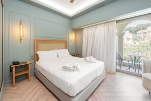 Exclusive Double Room | Premium bedding, minibar, in-room safe, blackout curtains - Corfu Mare Hotel (Corfu)