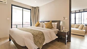 Luxury Apartment, 2 Bedrooms | In-room safe, blackout drapes, soundproofing, iron/ironing board