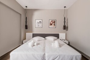 Superior Double Room, 1 Bedroom | Premium bedding, in-room safe, individually furnished