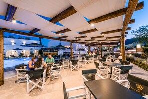 Outdoor dining - Belmare Hotel (Rhodes)
