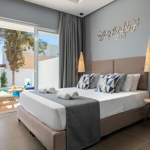 Premium bedding, in-room safe, individually furnished - Belmare Hotel (Rhodes)