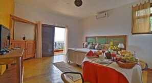 Minibar - Pousada Caminho das Pedras - Ilhabela (Ilhabela)