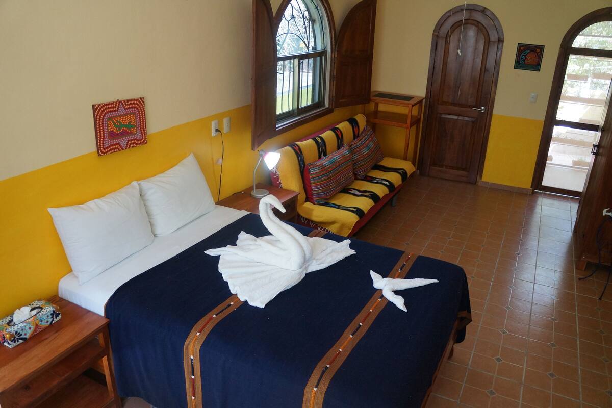 Standard Room, 1 Double Bed with Sofa bed | Pillow-top beds, free WiFi, bed sheets