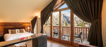 Montana Lodge & Spa, by R Collection Hotels