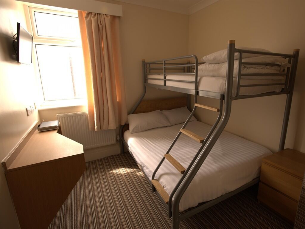 Photo - Ashley Victoria