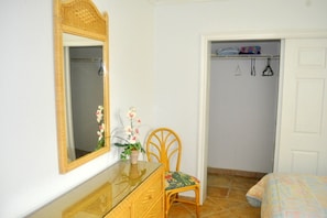 Apartment, 2 Bedrooms | 2 bedrooms, iron/ironing board, free WiFi