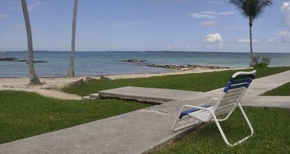 Abaco Getaway by Living Easy Abaco