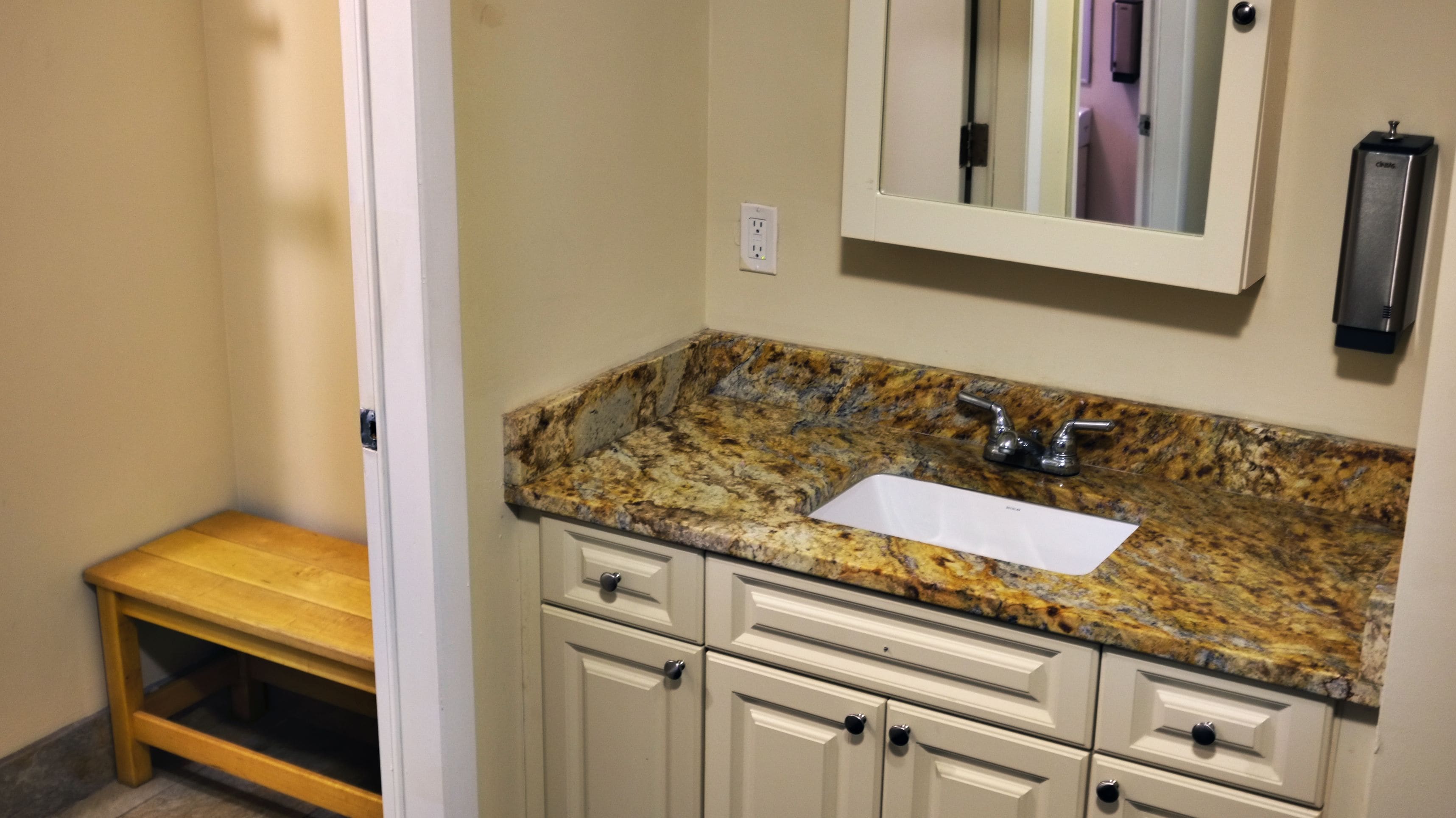 Foto - Beds n' Drinks