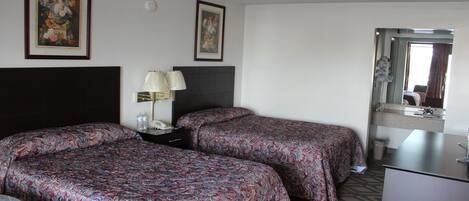 Bureau, chambres insonorisées, Wi-Fi gratuit, draps fournis