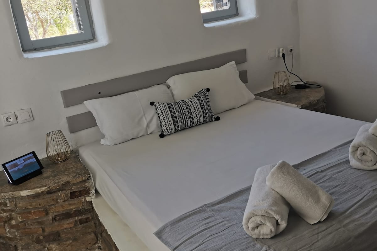 Standard Double Room Garden view | 1 slaapkamer, een kluis op de kamer, gratis wifi