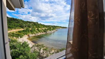 Exclusive Apartment, 2 Bedrooms, Balcony, Sea View | Beach/ocean view