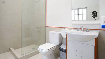 Bathroom | Shower
