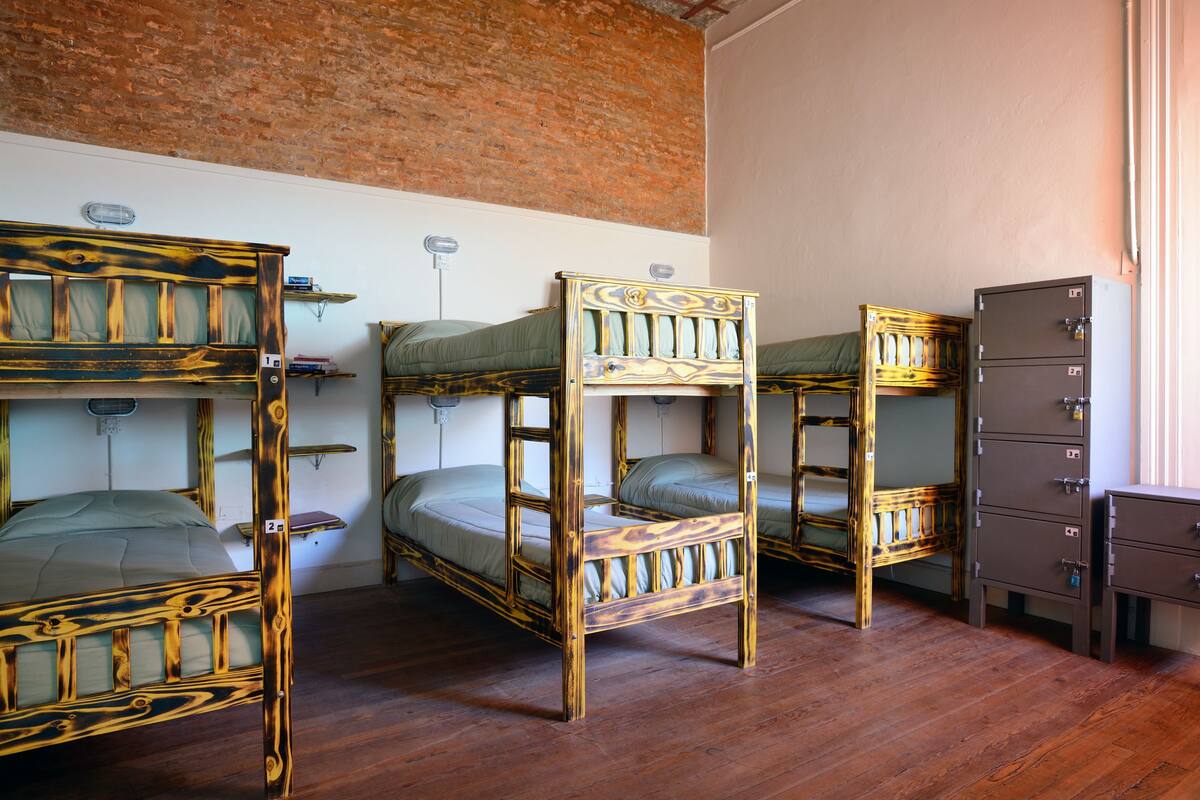 Gemeinsamer Schlafsaal, Gemischter Schlafsaal, Gemeinschaftsbad (6 People)