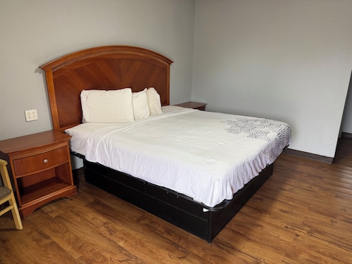 Regency Inn