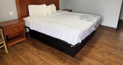 Regency Inn