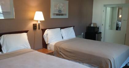 Super 54 Inn