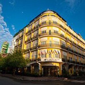 Front of property - Le Grand Palais Boutique Hotel (Phnom Penh)