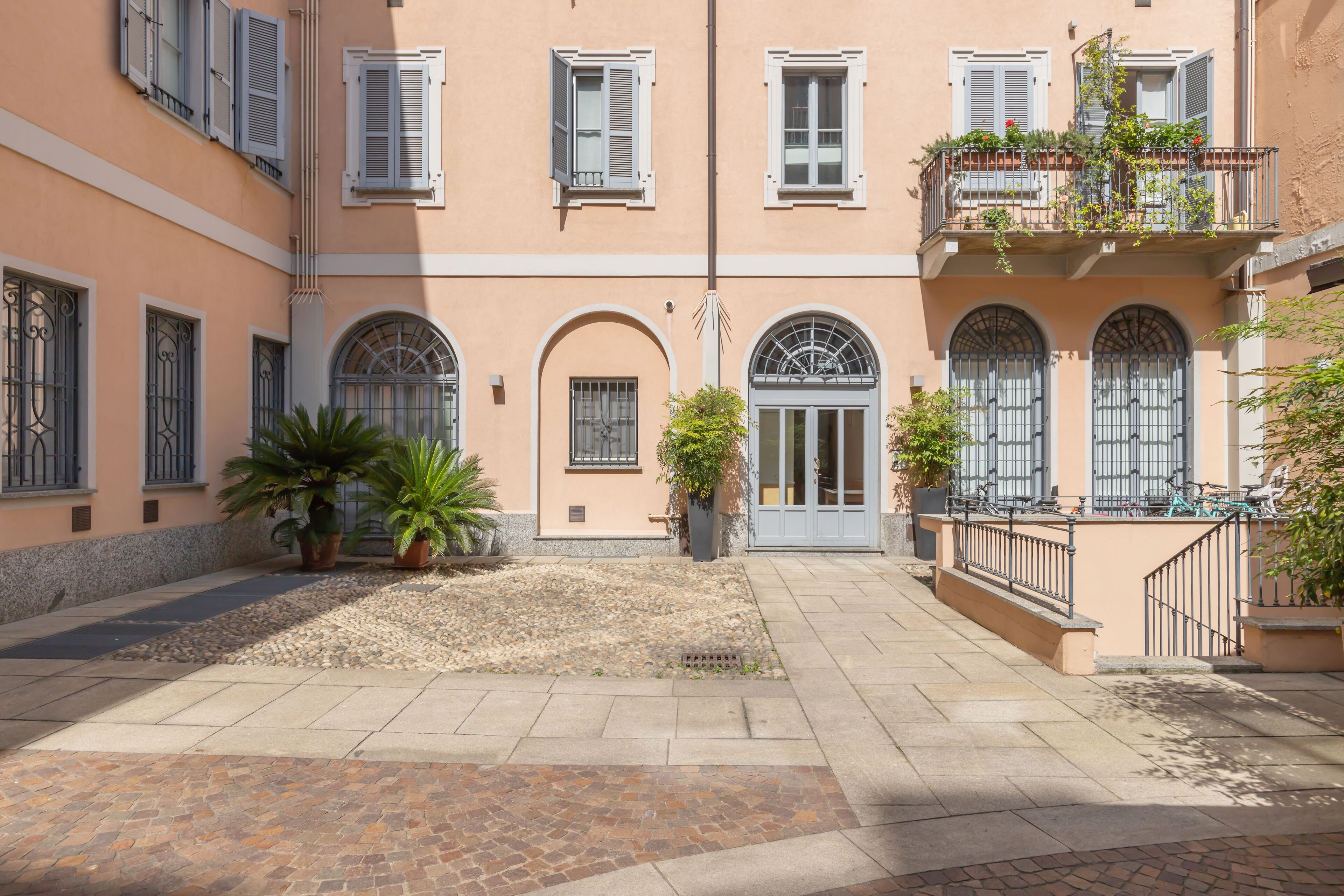 Milan Retreats - Central Station