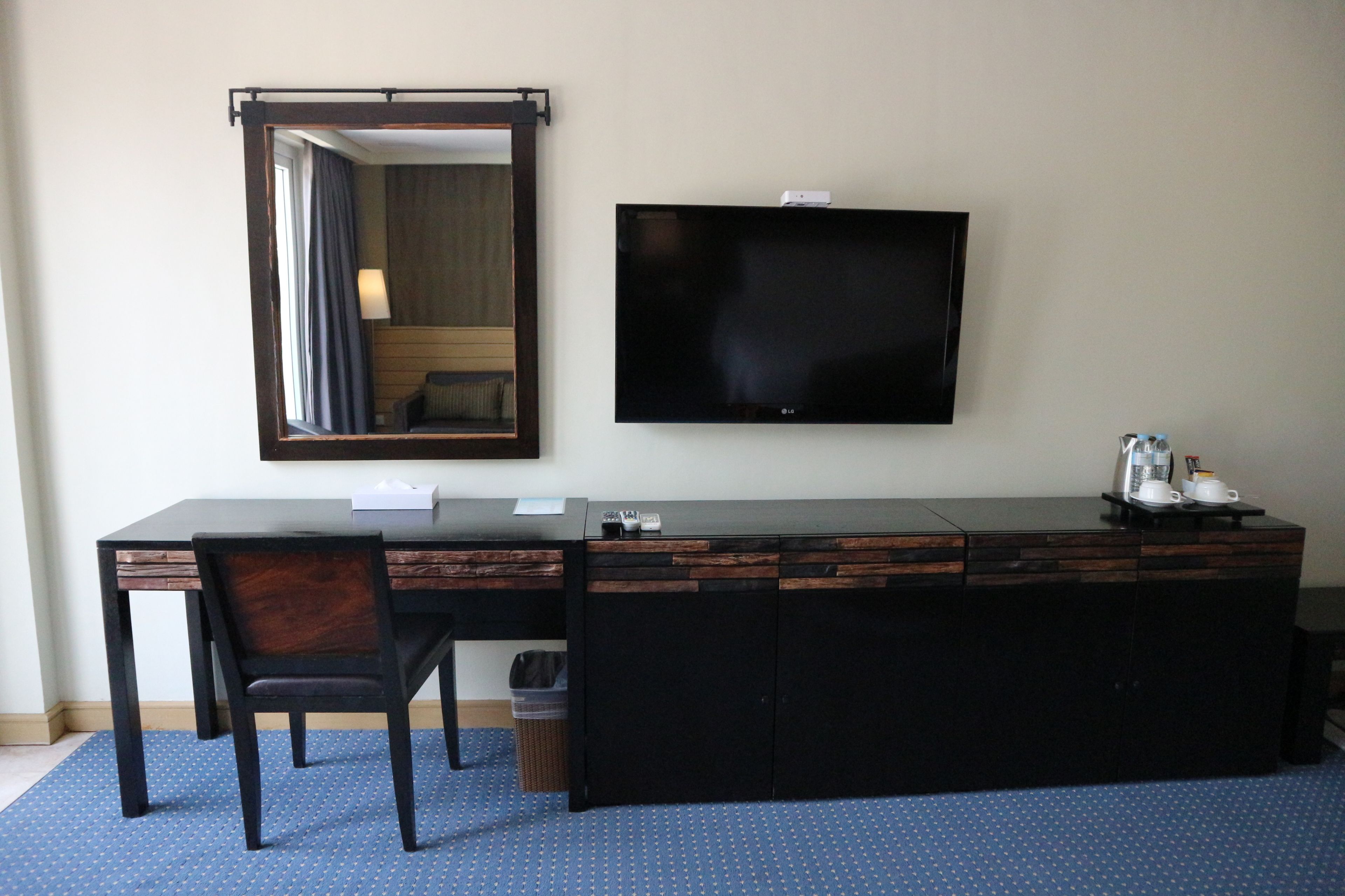 ocean view | premium bedding, minibar, in-room safe, desk