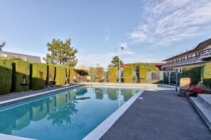 Utomhuspool