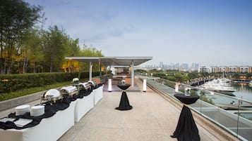 Utendørs bankettområde