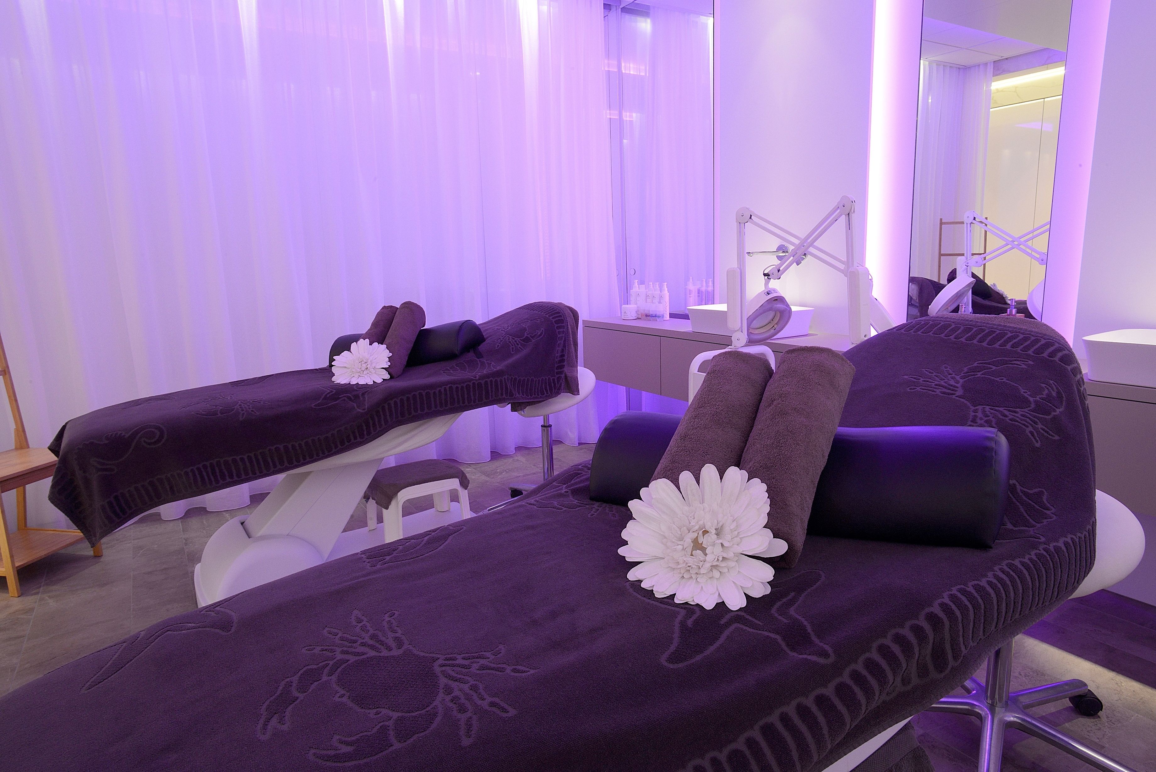 sauna, steam room, turkish bath/hammam, body treatments, hydrotherapy