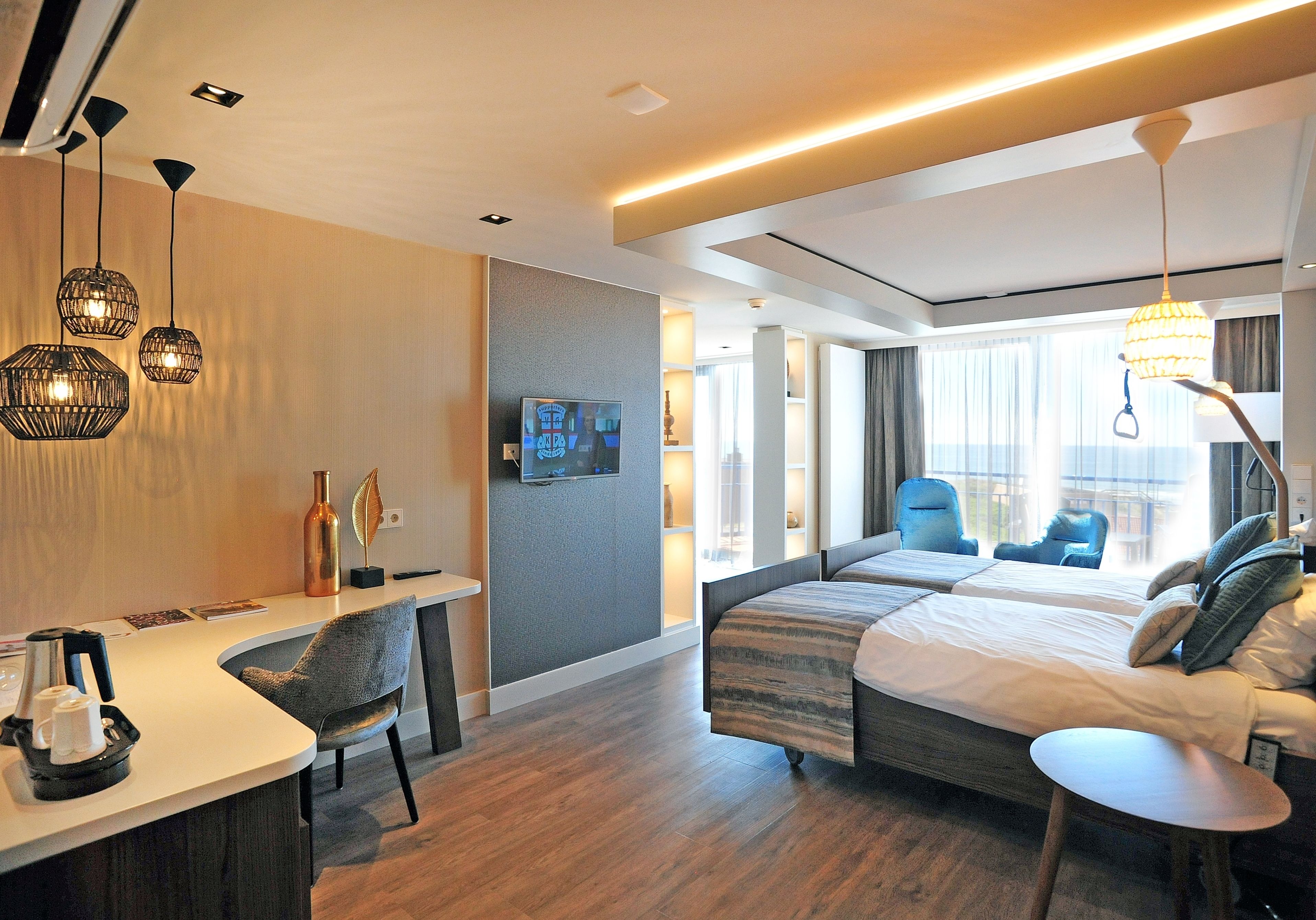 luxury room, accessible, sea view | in-room safe, cots/infant beds, free wifi, bed sheets