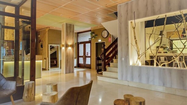 Lobby - Pey Apart Hotel (Sort)