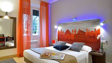 Double or Twin Room | Minibar, in-room safe, desk, iron/ironing board