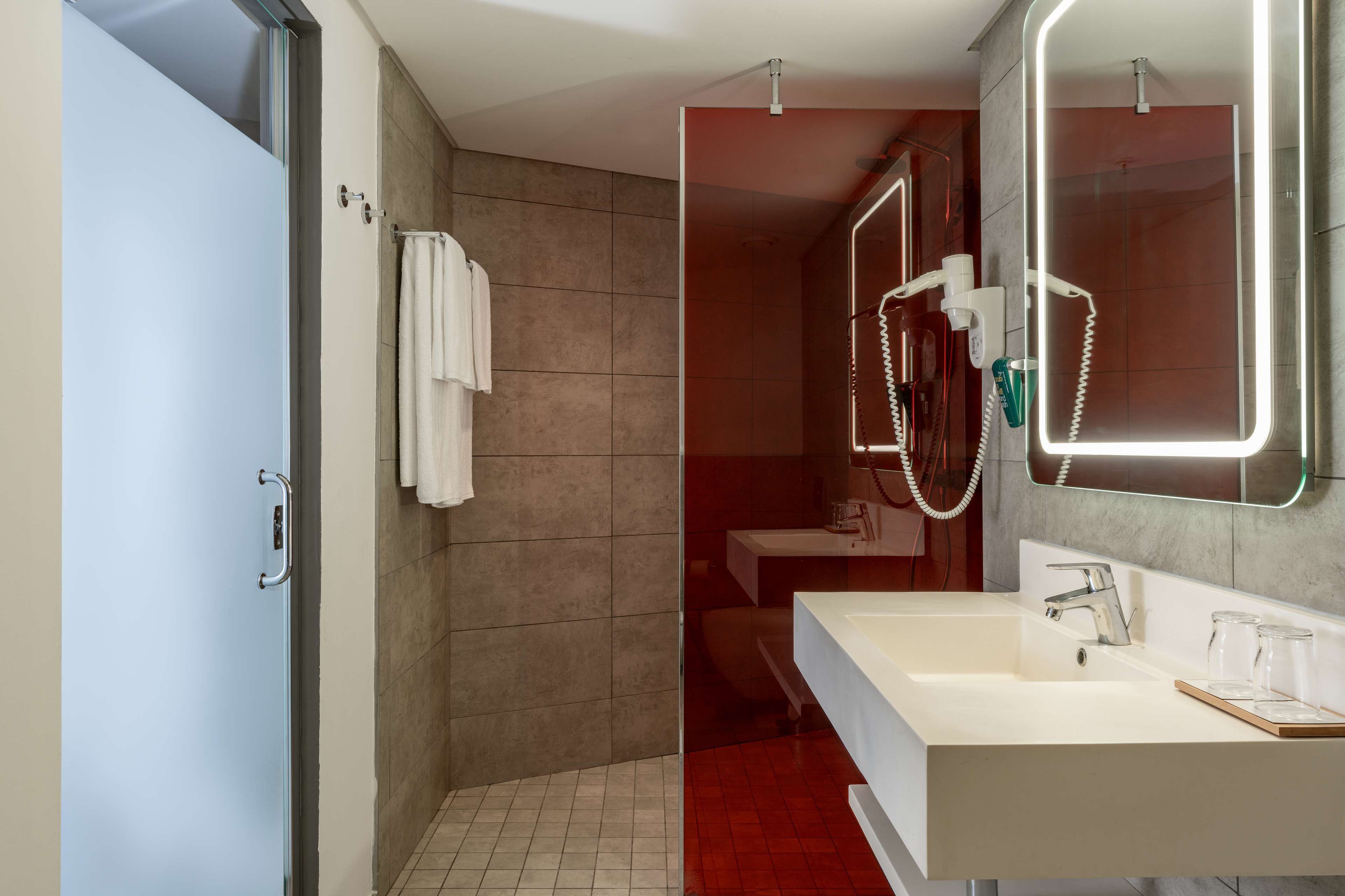 Foto - Park Inn by Radisson Libreville