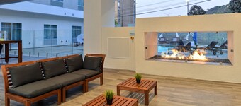 Holiday Inn Express & Suites San Diego - Mission Valley by IHG