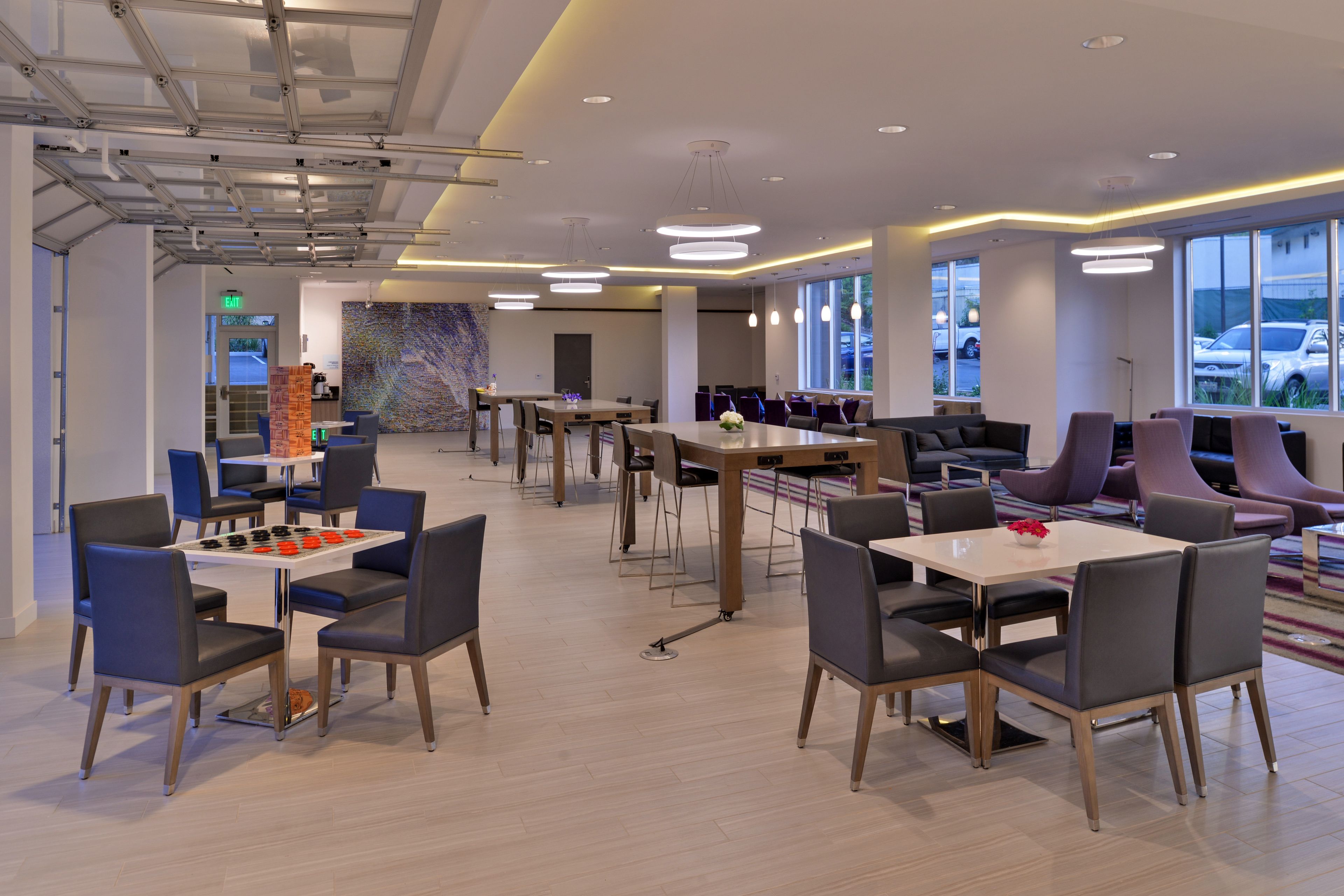 Foto - Holiday Inn Express & Suites San Diego - Mission Valley by IHG