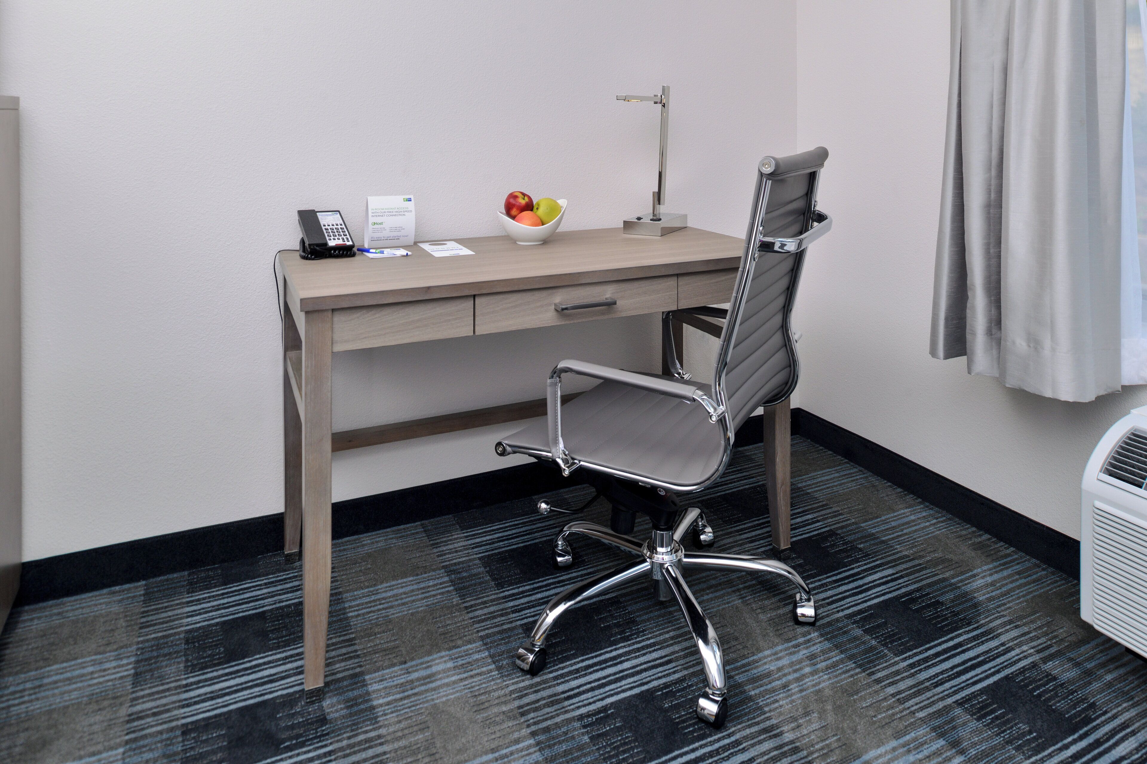 Foto - Holiday Inn Express & Suites San Diego - Mission Valley