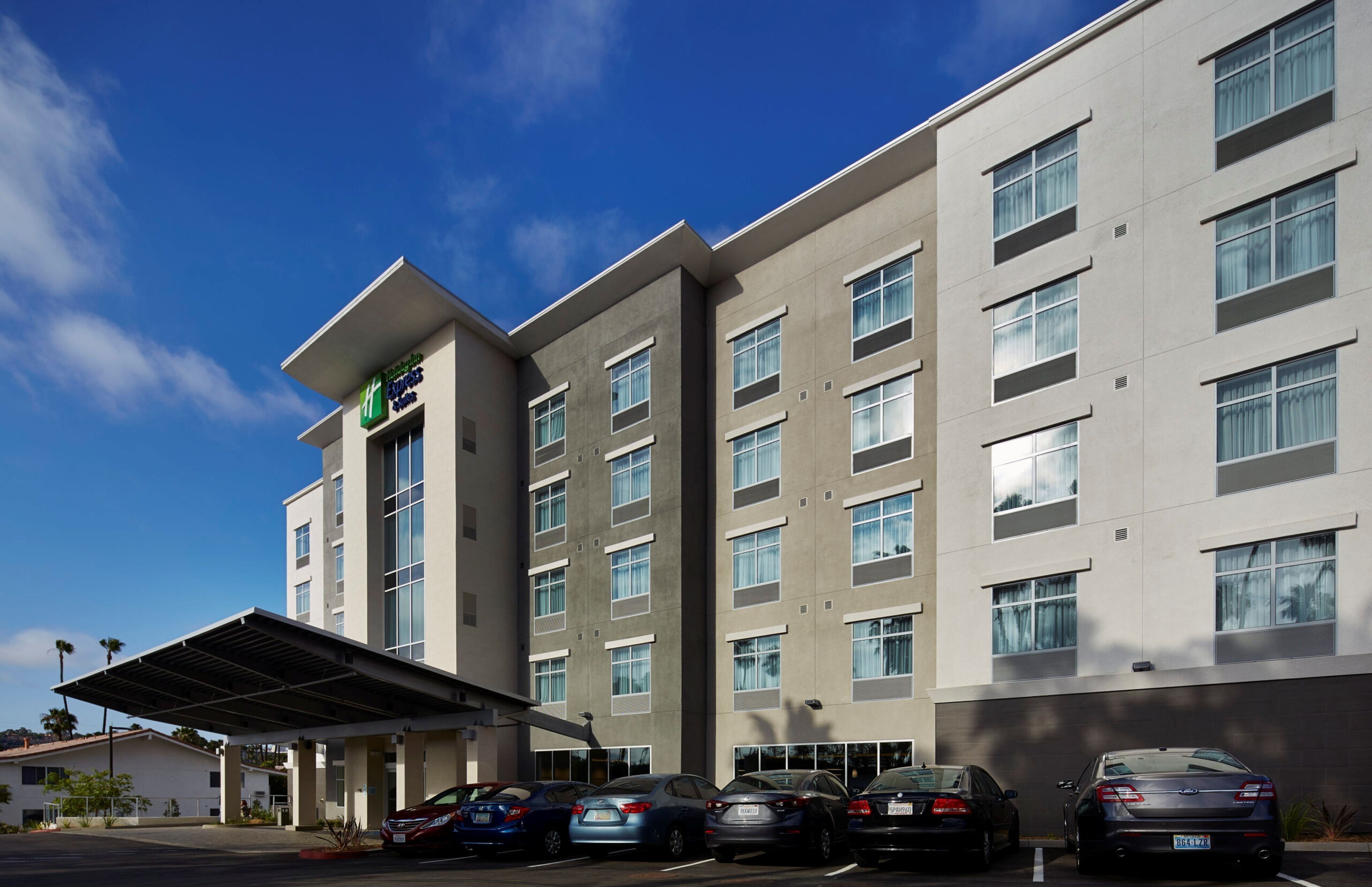 Foto - Holiday Inn Express & Suites San Diego - Mission Valley by IHG