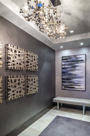 Lobby - Fairfield Inn & Suites Boston Cambridge (Cambridge)