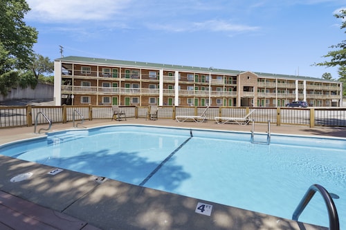 White Wing Lodge