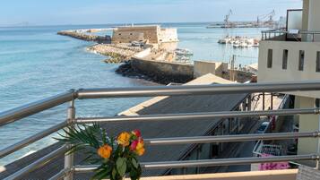 Habitación estándar, vista al mar | Vista del balcón